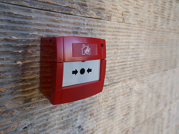 Fire Alarm Systems in Smart Buildings: Enhancing Protection and Efficiency