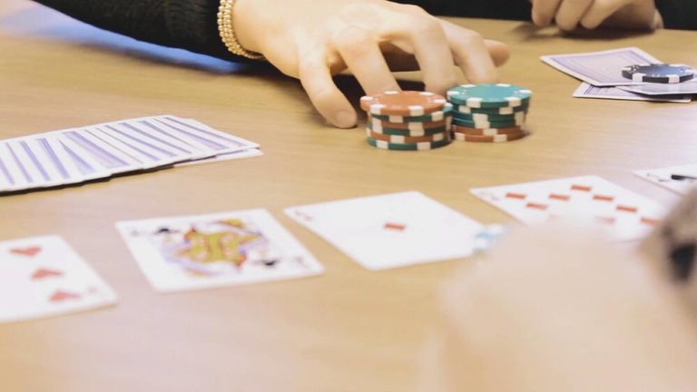 Exploring the Dafabet App's Exclusive Features