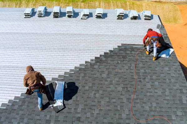 Signs It's Time to Consider a Roof Replacement