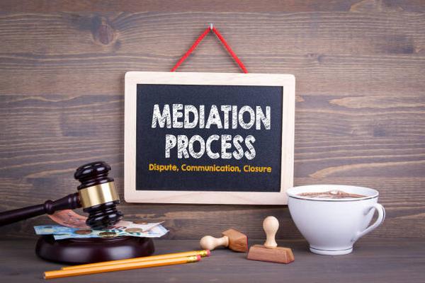 Navigating Divorce Peacefully with Mediation in Cleveland